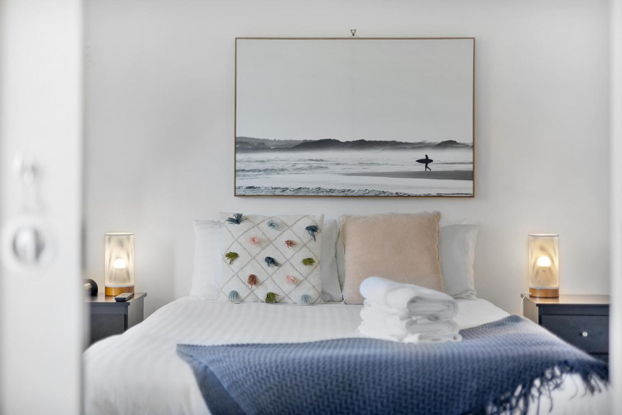 Madsen Retreat Hotel Penguin Bagian luar foto